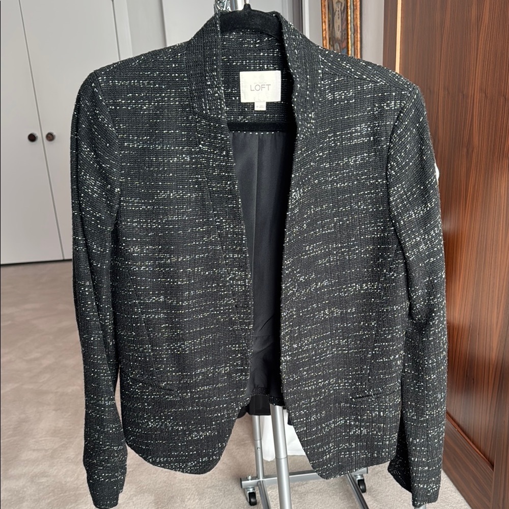 LOFT Women's Black & White Cropped Jacket